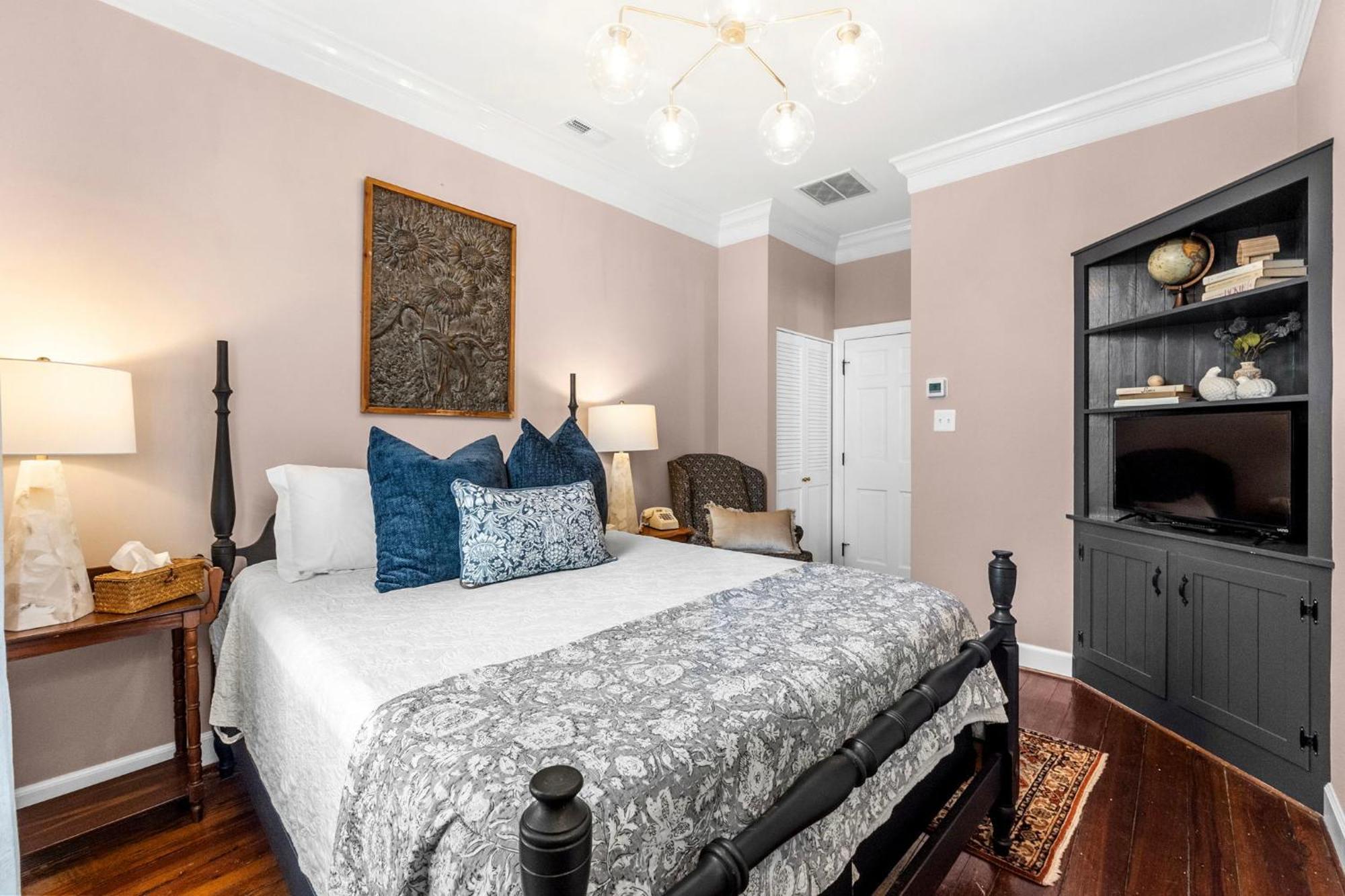 Leesburg Colonial Inn מראה חיצוני תמונה